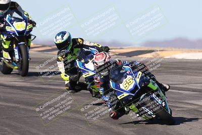 media/Dec-07-2025-CVMA (Sun) [[3e7d2de5dc]]/Race 6-The Shootout/